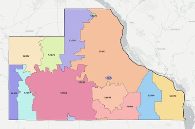 Jackson County IA ZIP code boundaries map