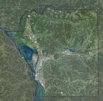 La Crosse County WI USGS imagery and topo map