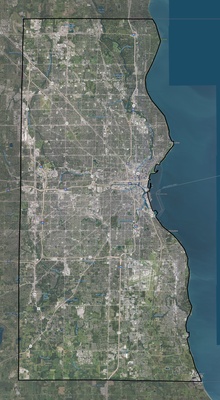 Milwaukee County WI USGS imagery and topo map
